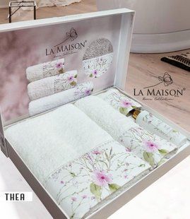 Подарочный набор полотенец с духами La Maison Thea